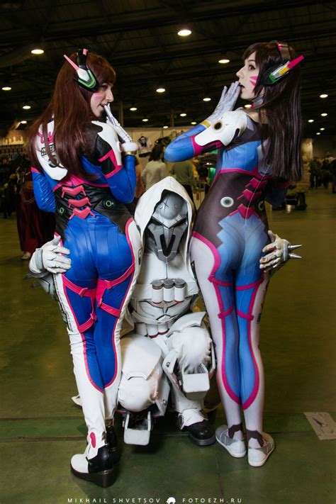 Cosplay butt